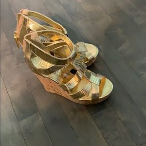 NWOT Rock & Republic Strappy Wedges